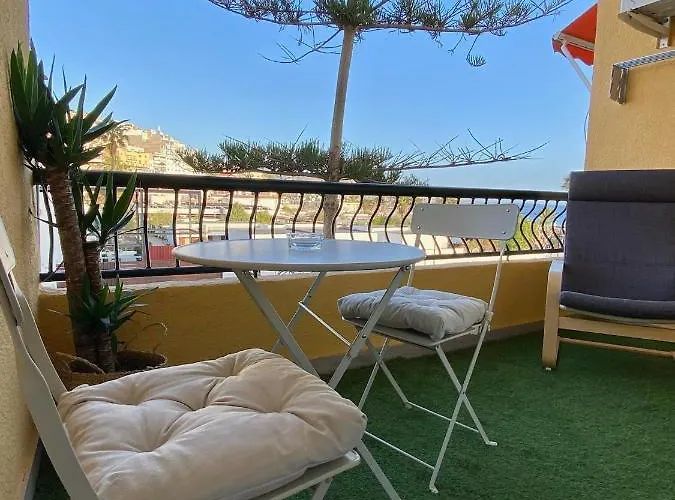 Estudio En Cristianos. Ubicacion Ideal. Lägenhet *