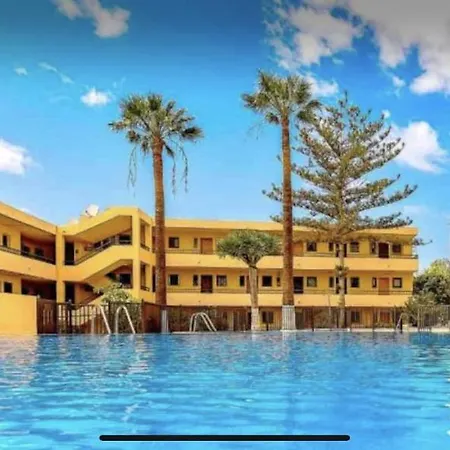Estudio En Cristianos. Ubicación Ideal. Apartamento Arona (Tenerife)